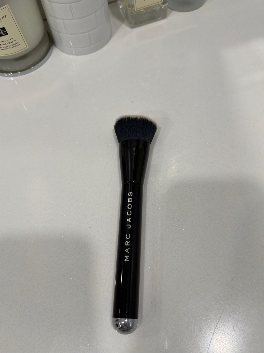 Marc Jacobs Black Foundation & Sculpting Brush with Silver Tip